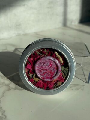 Blunts & Roses herbal smokes